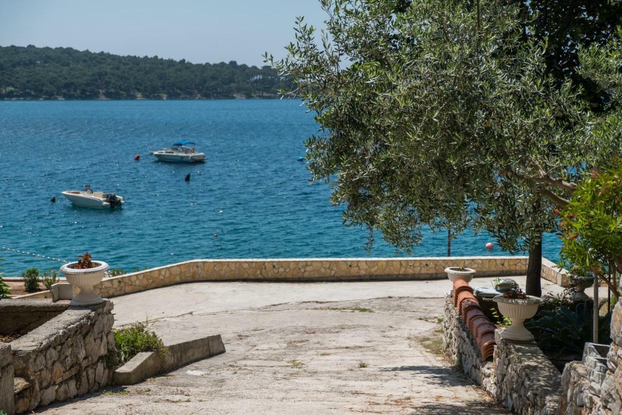 Villa Magnolia Mali Losinj Exterior photo