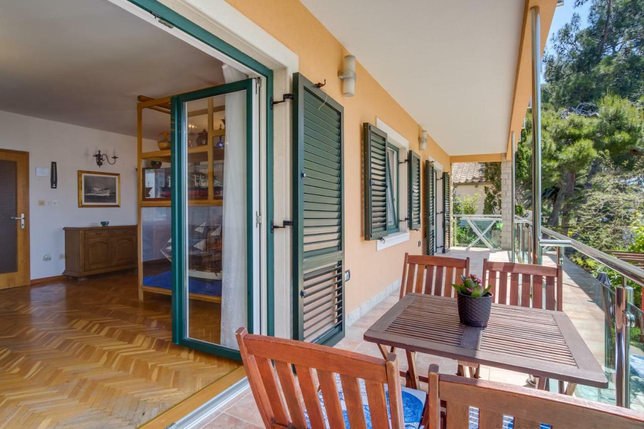 Villa Magnolia Mali Losinj Exterior photo