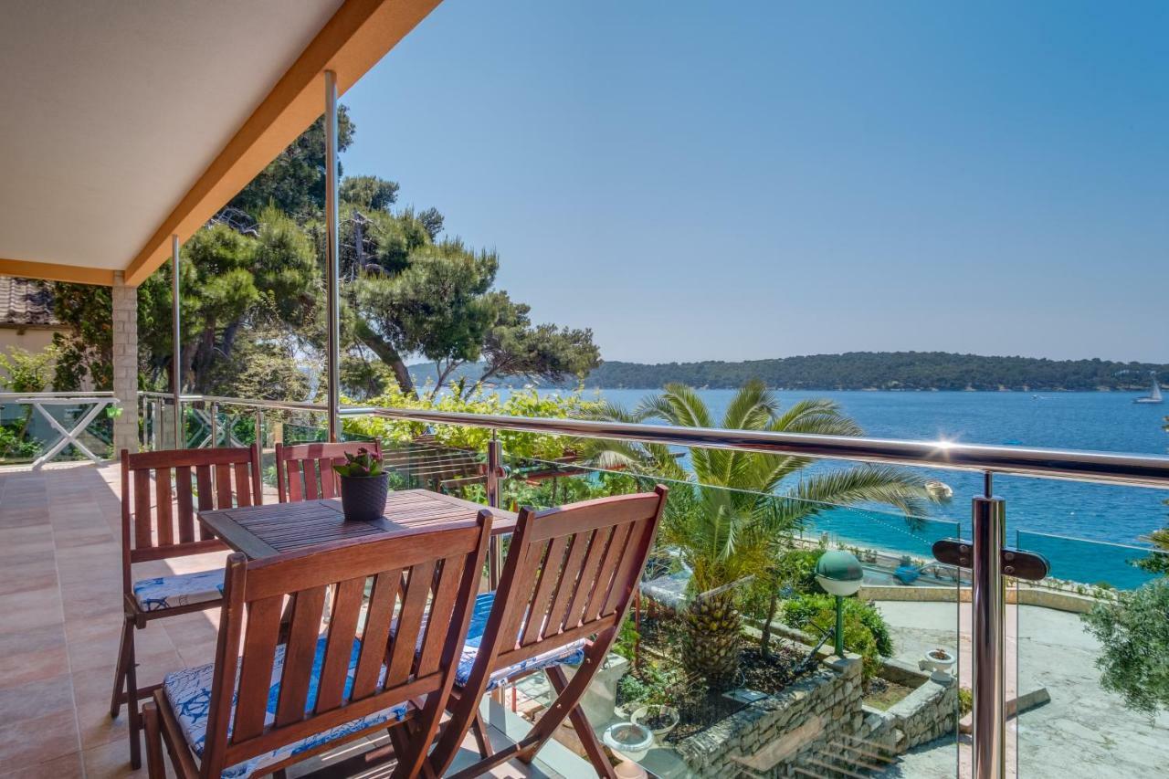 Villa Magnolia Mali Losinj Exterior photo